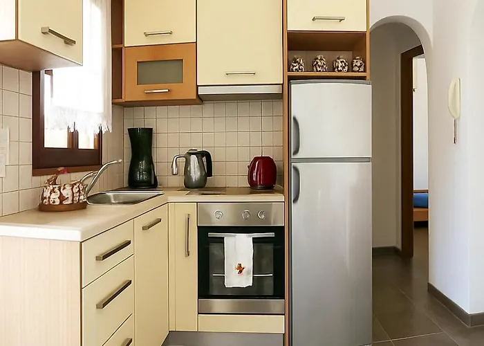 Enosis - Kalypso Flat * Ajía Ána